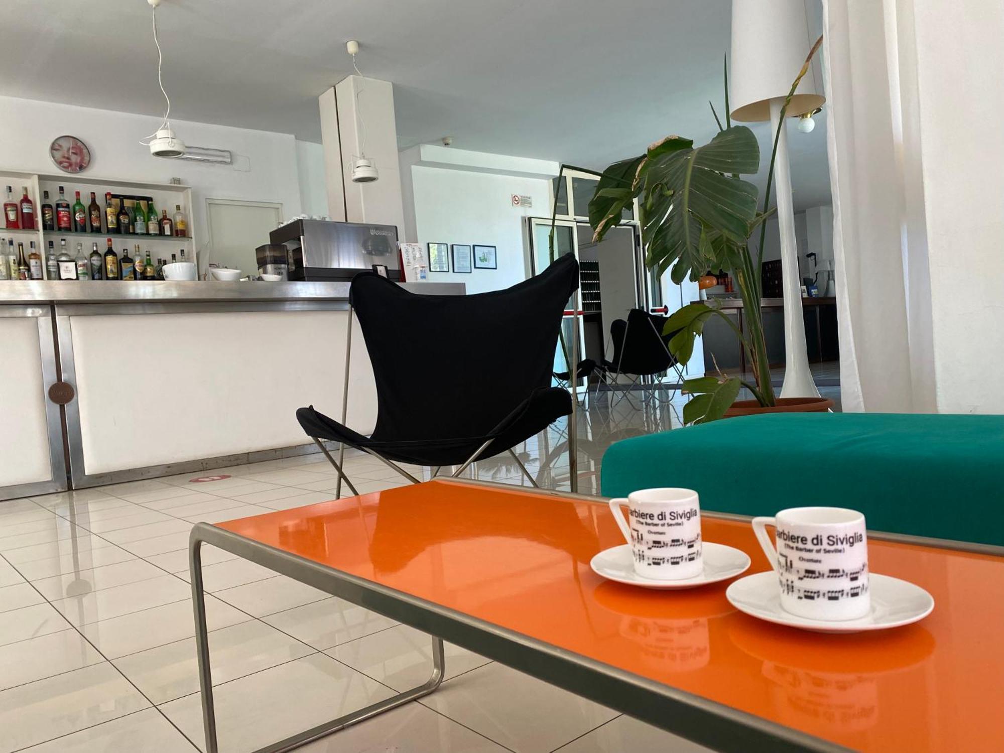 Hotel Nettuno Πέζαρο Εξωτερικό φωτογραφία