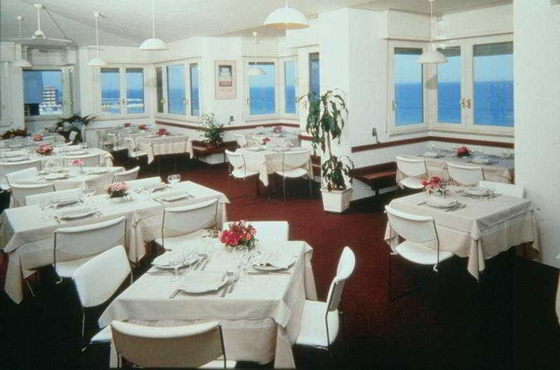 Hotel Nettuno Πέζαρο Εξωτερικό φωτογραφία