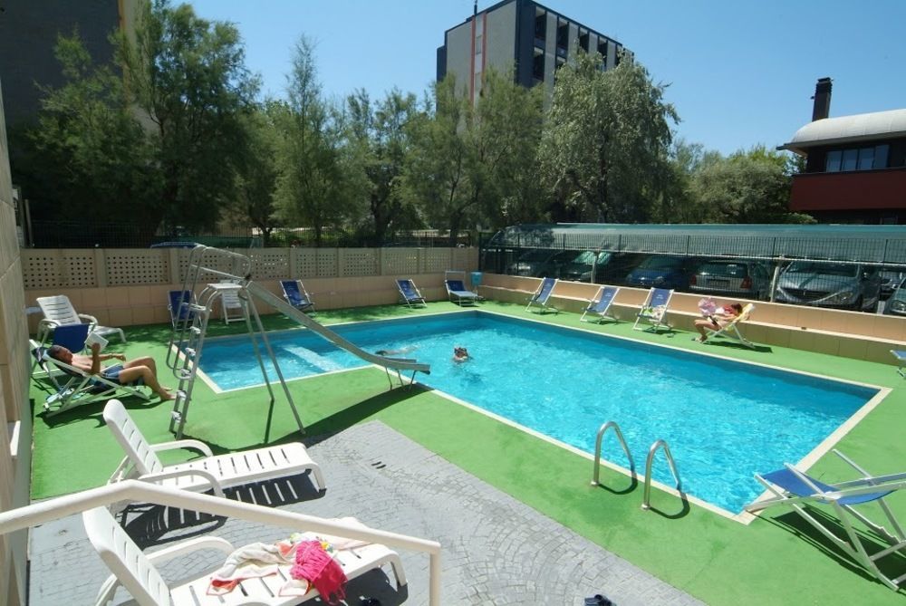 Hotel Nettuno Πέζαρο Εξωτερικό φωτογραφία