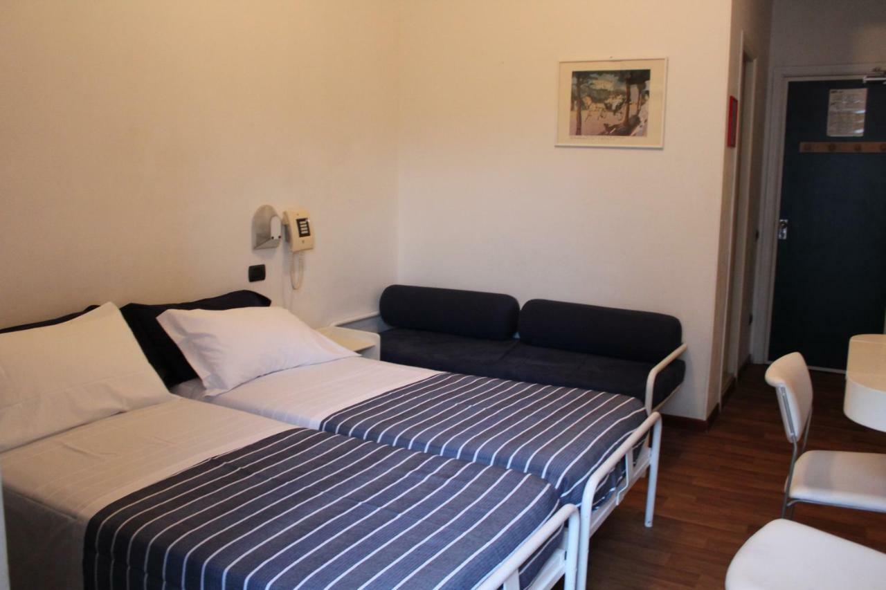 Hotel Nettuno Πέζαρο Εξωτερικό φωτογραφία